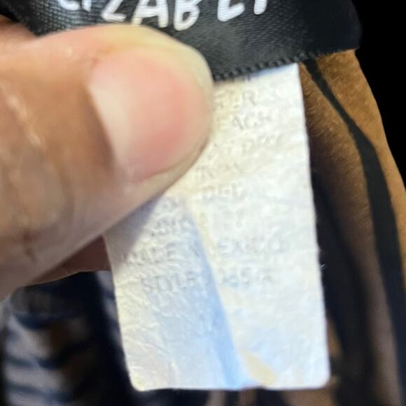 Elizabeth Blouse Stripes Womens 1X Classy Soft Stretch Classic Work Casual Shirt - Picture 6 of 6